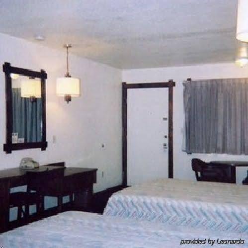 Budget Host Longhorn Motel Byers Exteriér fotografie