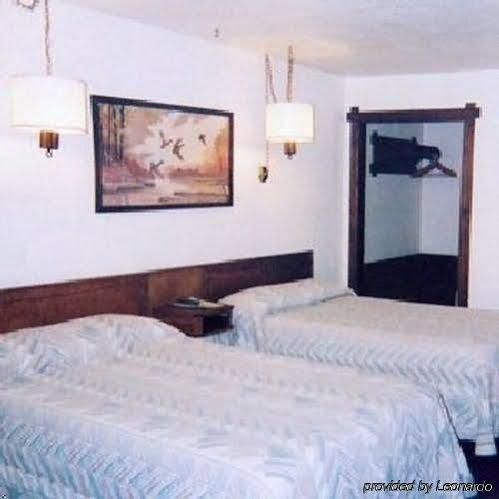 Budget Host Longhorn Motel Byers Exteriér fotografie